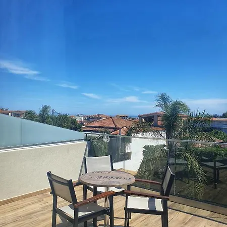 Apartmanhotel Paradise & Bar Plánosz