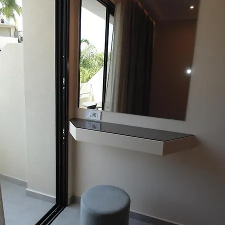 Paradise & Bar Hotel apartamentowy