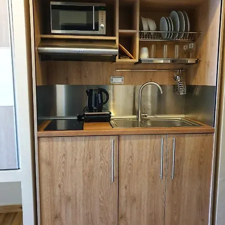 Hotel apartamentowy Paradise & Bar 4*