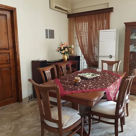 Paradise & Bar 4* Plános