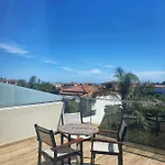 מלון דירות Paradise & Bar Plános