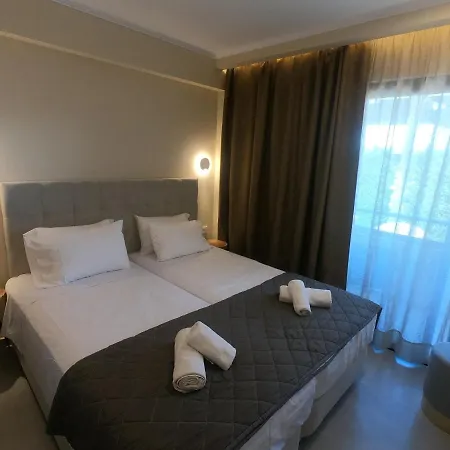 Paradise & Bar Plános